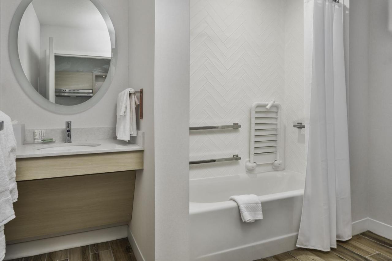Towneplace Suites By Marriott San Antonio Universal City, Live Oak Selma Экстерьер фото